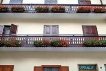 Hotel Cortina Mestre Exteriér fotografie